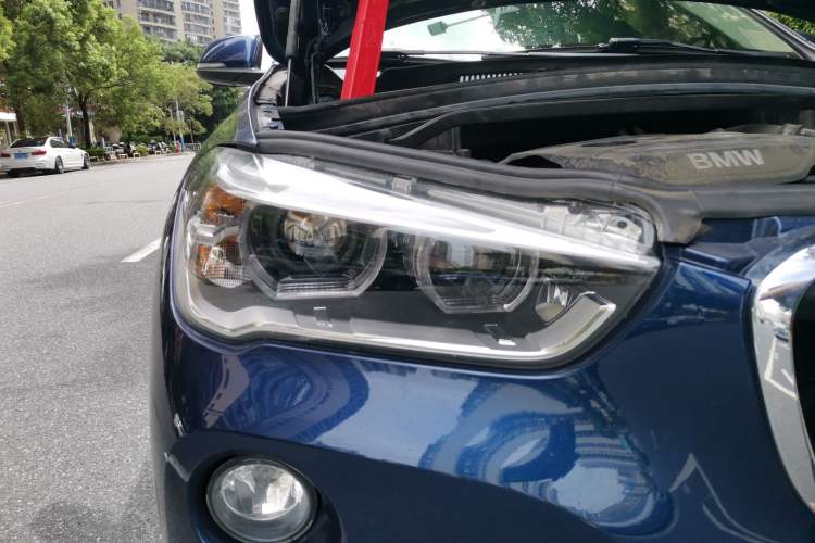 Used BMW X1 2018 sDrive18Li Luxury Model Right Front Headlight