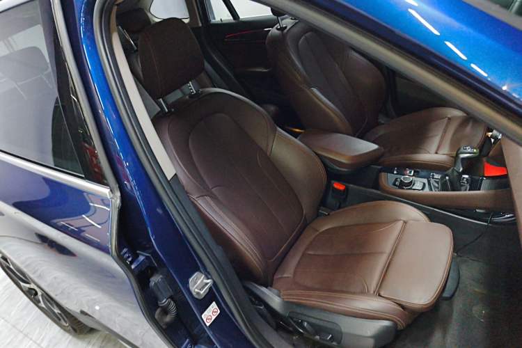 Used BMW X1 2018 sDrive18Li Luxury Model Right Front Seat