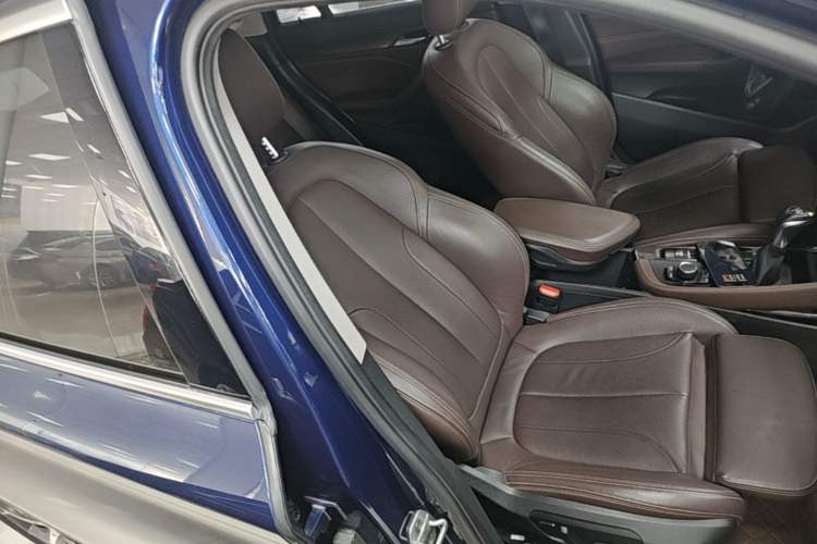 Used BMW X1 2018 sDrive18Li Luxury Model Right Front Seat