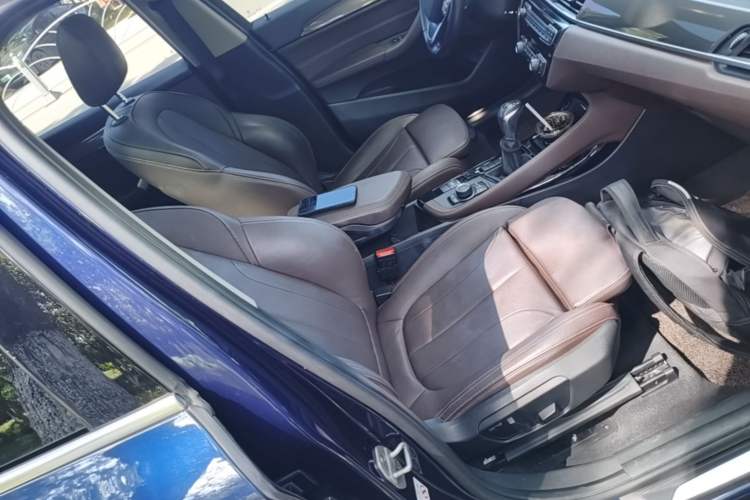 Used BMW X1 2018 sDrive18Li Luxury Model Right Front Seat
