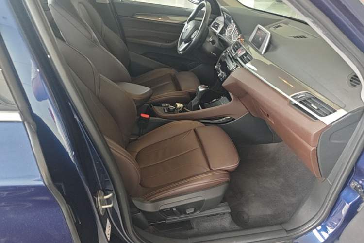 Used BMW X1 2018 sDrive18Li Luxury Model Right Front Seat