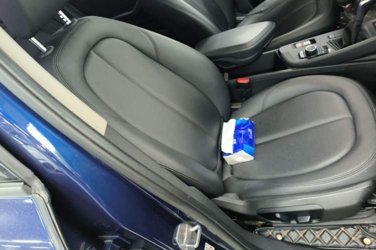 Used BMW X1 2018 sDrive18Li Fashion Model Right Front Seat