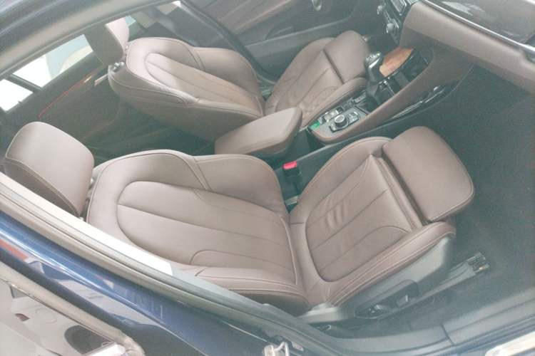 Used BMW X1 2018 sDrive18Li Luxury Model Right Front Seat