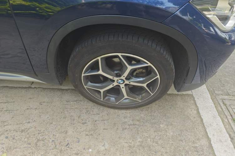 Used BMW X1 2018 sDrive18Li Luxury Model Right Front Wheel Hub