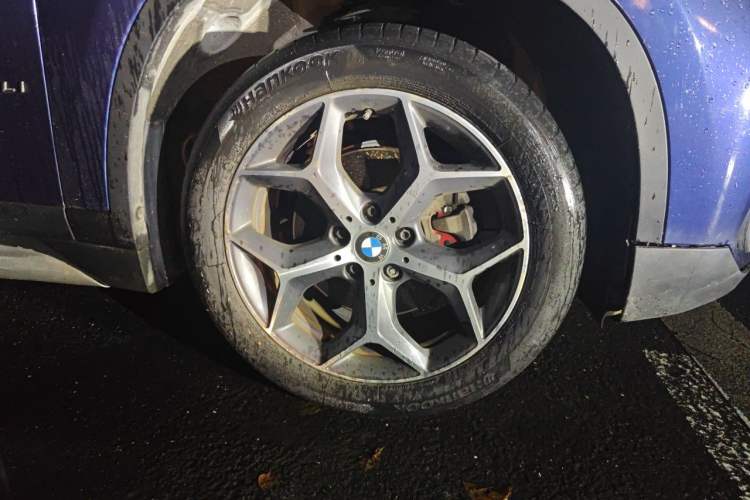 Used BMW X1 2018 sDrive18Li Luxury Model Right Front Wheel Hub