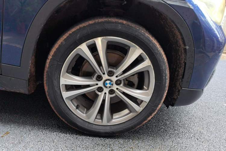 Used BMW X1 2018 sDrive18Li Luxury Model Right Front Wheel Hub