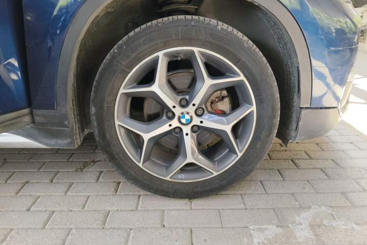 Used BMW X1 2018 sDrive18Li Luxury Model Right Front Wheel Hub
