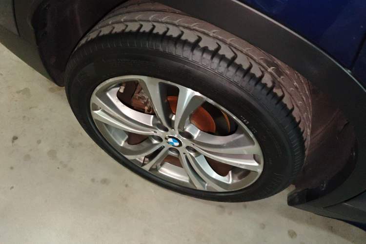 Used BMW X1 2018 xDrive20Li Luxury Edition Right Rear Wheel Hub