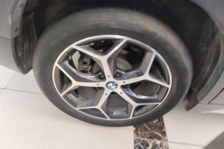 Used BMW X1 2018 xDrive20Li Luxury Edition Right Rear Wheel Hub
