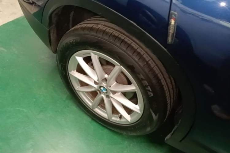 Used BMW X1 2018 sDrive18Li Fashion Model Right Rear Wheel Hub