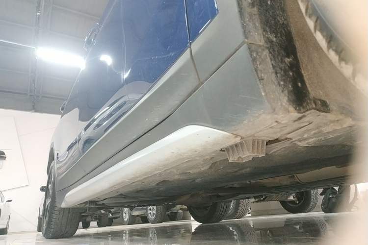 Used BMW X1 2018 sDrive18Li Luxury Model Right Side Sill
