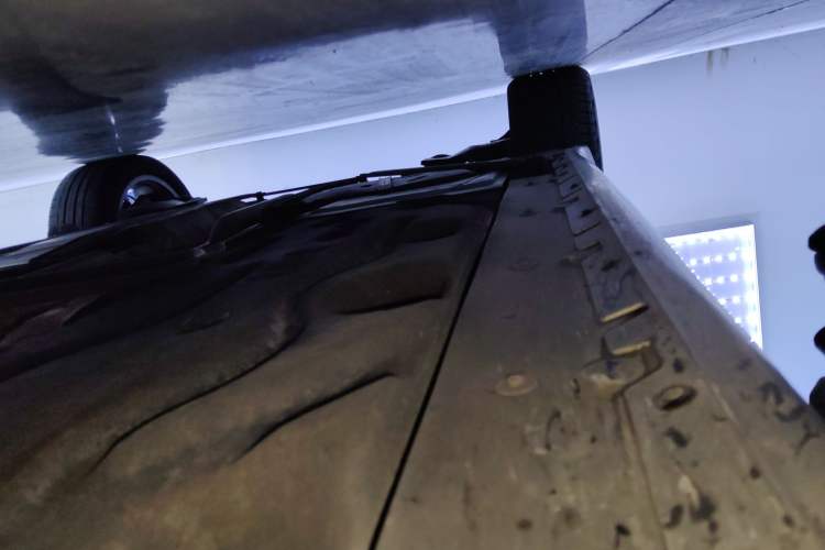 Used BMW X1 2018 sDrive18Li Luxury Model Right Side Sill
