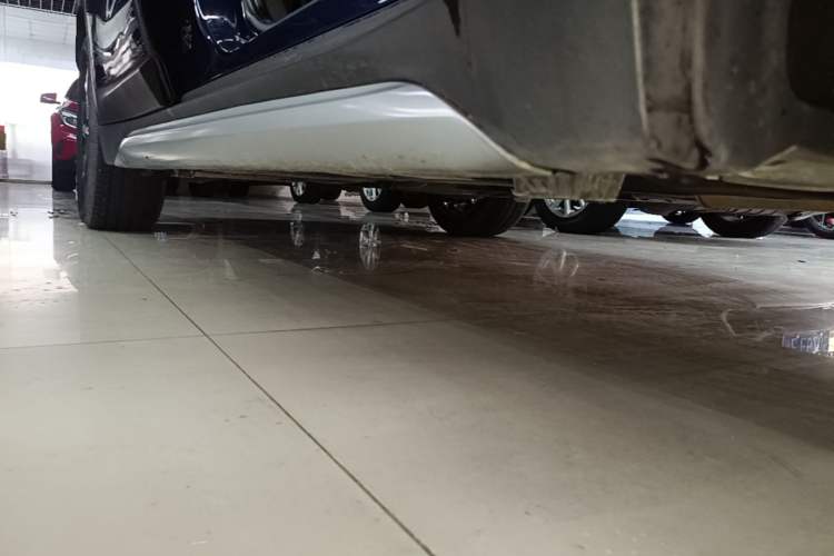 Used BMW X1 2018 sDrive18Li Luxury Model Right Side Sill