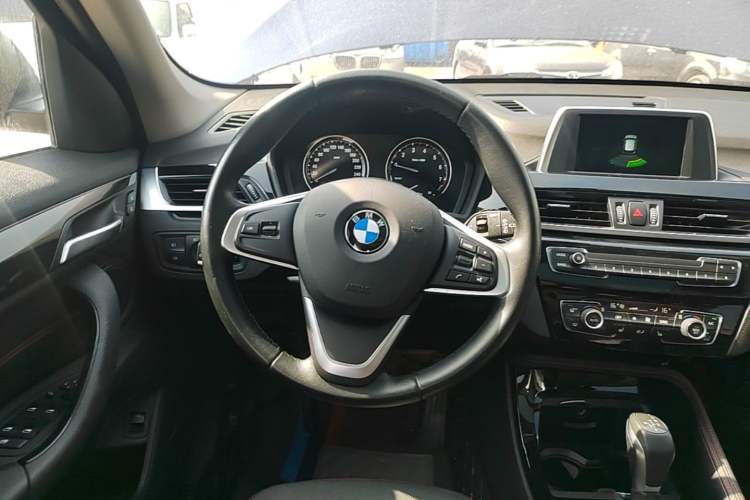 Used BMW X1 2018 sDrive18Li Luxury Model Steering Wheel
