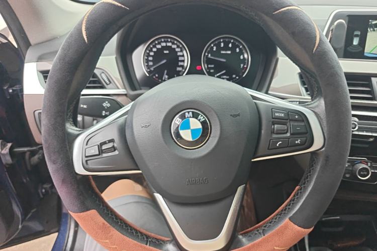 Used BMW X1 2018 sDrive18Li Luxury Model Steering Wheel