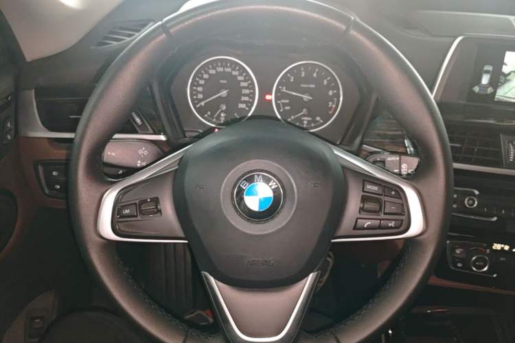 Used BMW X1 2018 sDrive18Li Luxury Model Steering Wheel