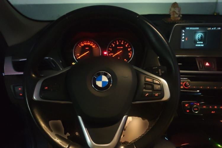 Used BMW X1 2018 sDrive18Li Luxury Model Steering Wheel