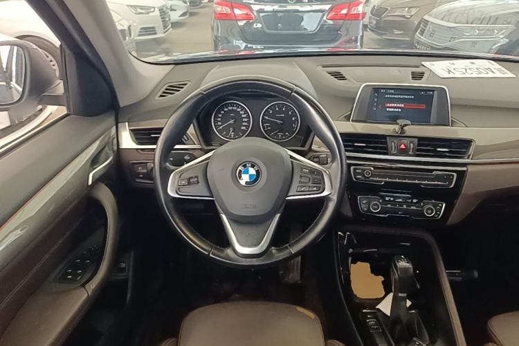 Used BMW X1 2018 sDrive18Li Luxury Model Steering Wheel