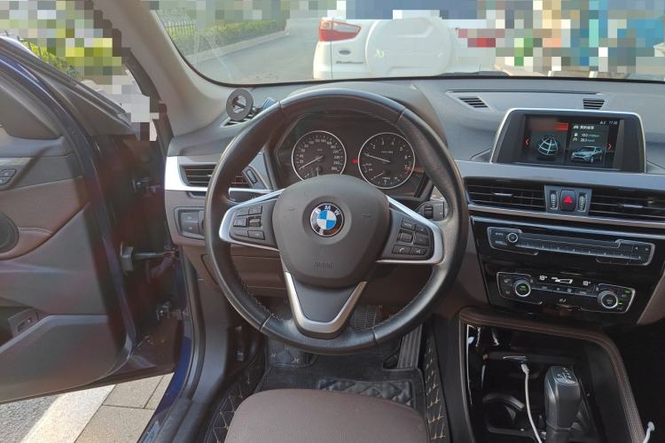 Used BMW X1 2018 sDrive18Li Luxury Model Steering Wheel