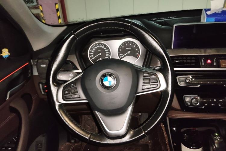 Used BMW X1 2018 xDrive20Li Luxury Model Steering Wheel