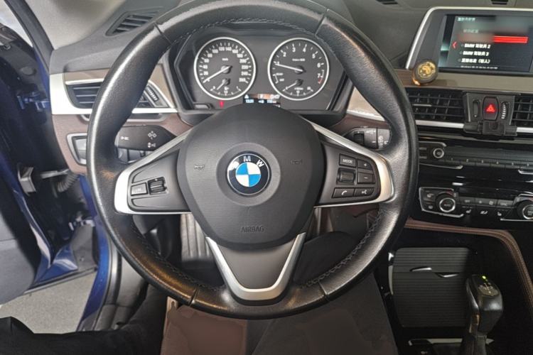 Used BMW X1 2018 sDrive18Li Luxury Model Steering Wheel