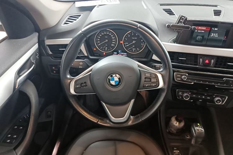 Used BMW X1 2018 sDrive20Li Leading Model Steering Wheel