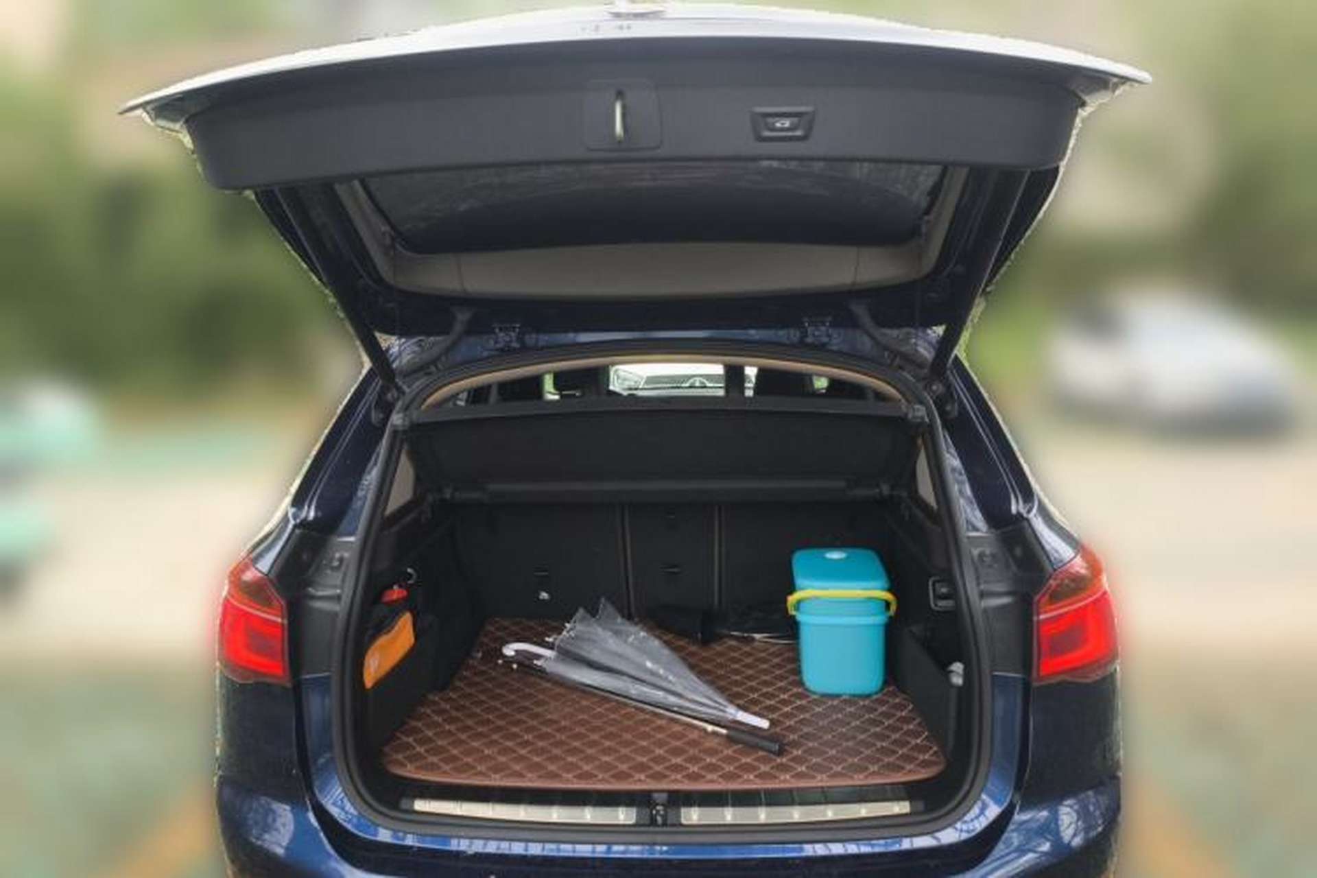 Used BMW X1 2018 xDrive20Li Luxury Edition Trunk