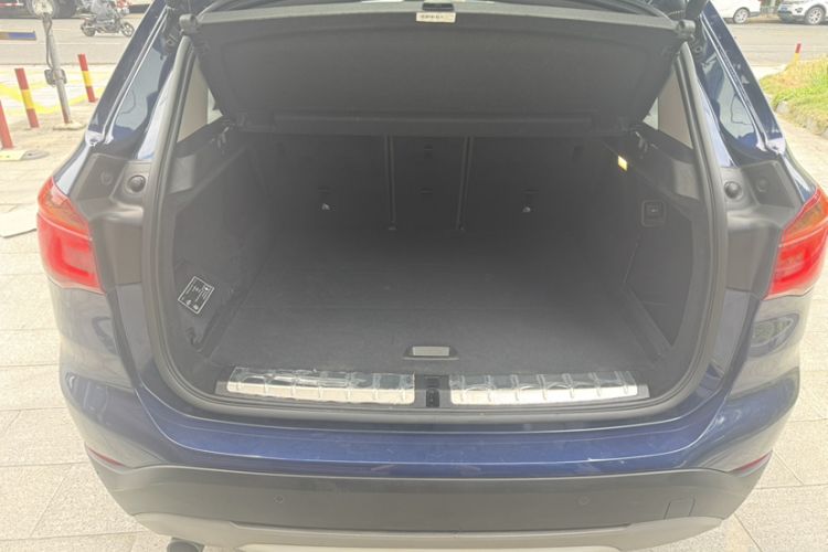 Used BMW X1 2018 sDrive18Li Luxury Model Trunk