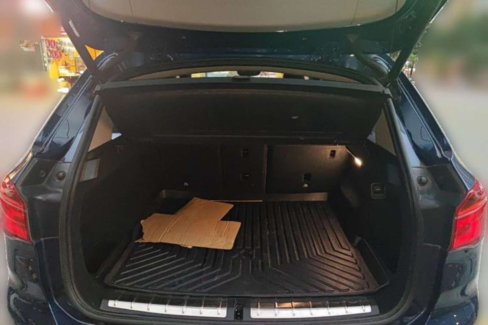 Used BMW X1 2018 sDrive18Li Luxury Model Trunk