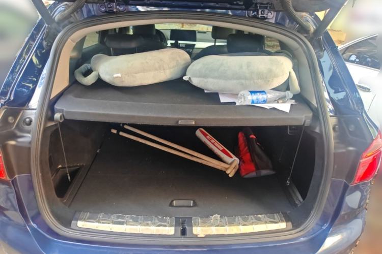 Used BMW X1 2018 sDrive20Li Leading Model Trunk