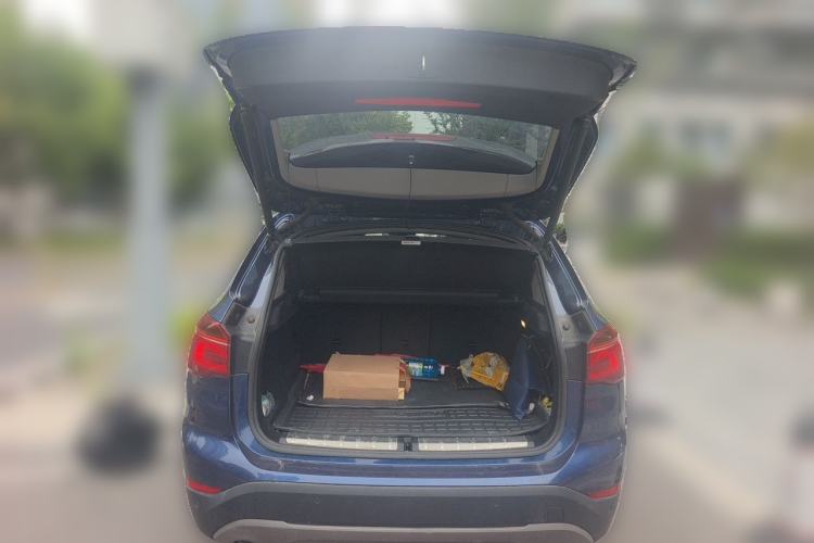 Used BMW X1 2018 sDrive18Li Fashion Model Trunk