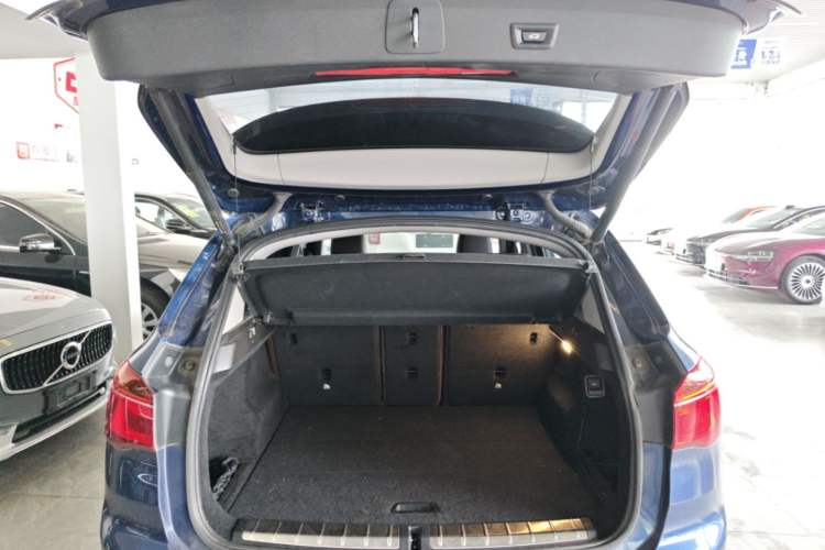 Used BMW X1 2018 xDrive20Li Luxury Edition Trunk
