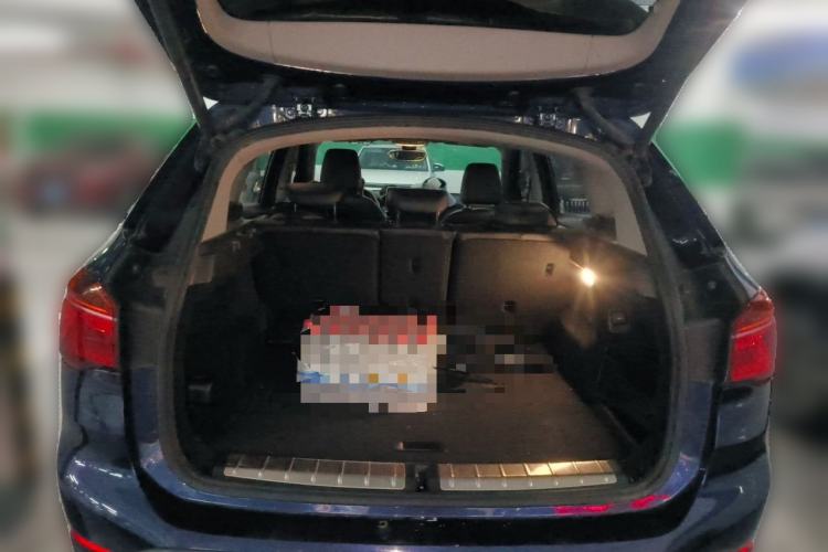 Used BMW X1 2018 sDrive20Li Leading Model Trunk