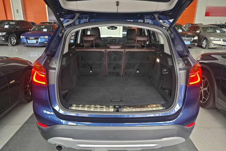 Used BMW X1 2018 sDrive18Li Luxury Model Trunk
