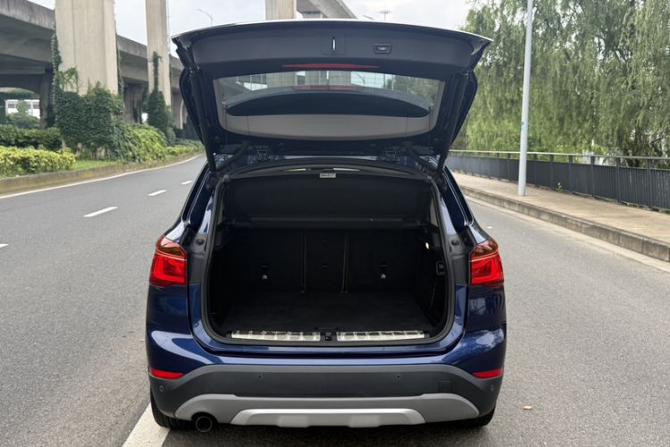 Used BMW X1 2018 sDrive18Li Luxury Model Trunk