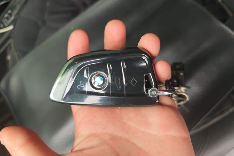 Used BMW X1 2018 sDrive20Li Leading Model Vehicle Key