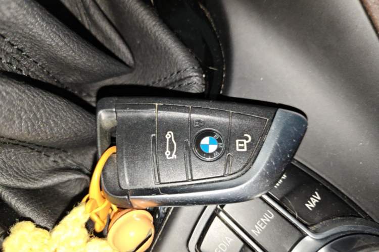 Used BMW X1 2018 xDrive20Li Luxury Edition Vehicle Key