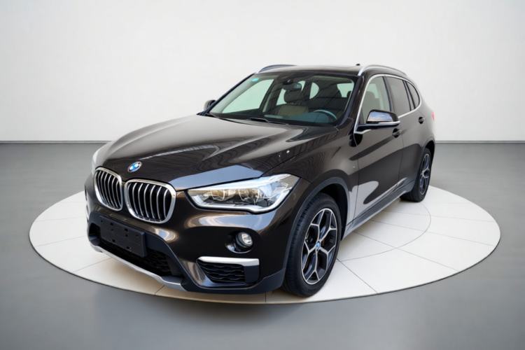 Used BMW X1 2018 sDrive18Li Luxury Model Guazi used car, China used car export, Used car for sale, Used cars, Cheapest cars for sale