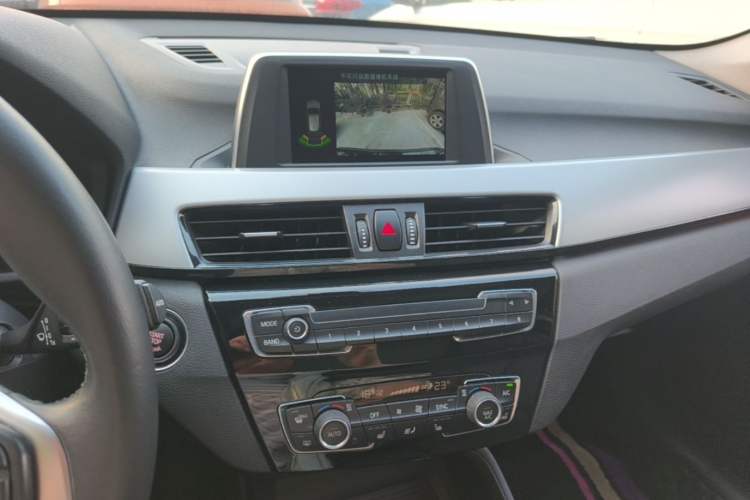Used BMW X1 2018 sDrive20Li Leading Model Audio And AC Panel
