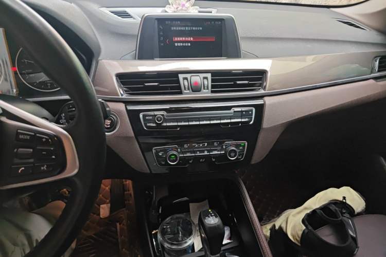 Used BMW X1 2018 sDrive18Li Luxury Model Audio And AC Panel