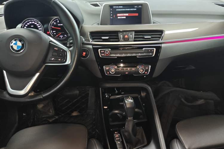 Used BMW X1 2018 sDrive18Li Luxury Model Audio And AC Panel