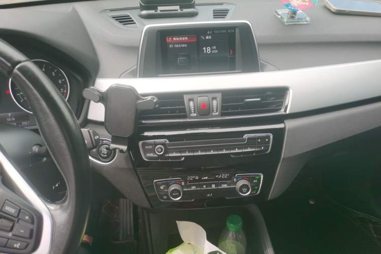 Used BMW X1 2018 sDrive20Li Leading Model Audio And AC Panel