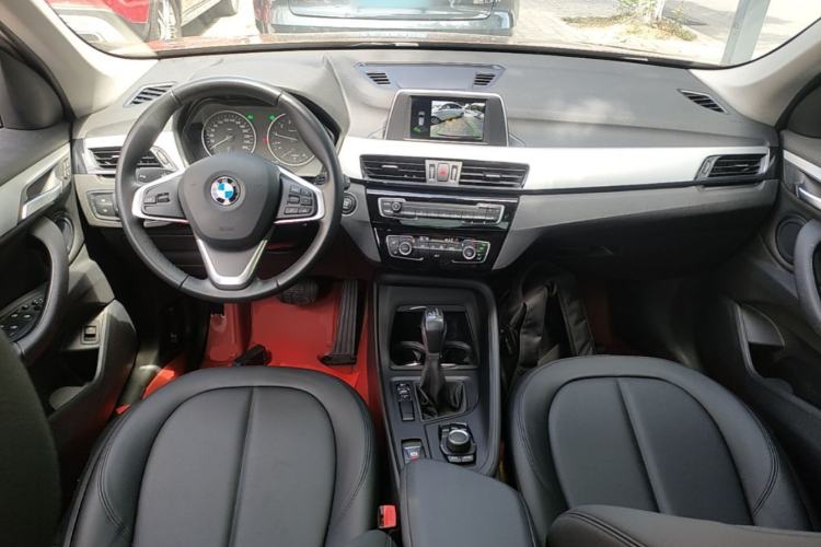 Used BMW X1 2018 sDrive20Li Leading Model Center Console
