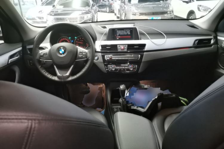 Used BMW X1 2018 sDrive18Li Fashion Model Center Console
