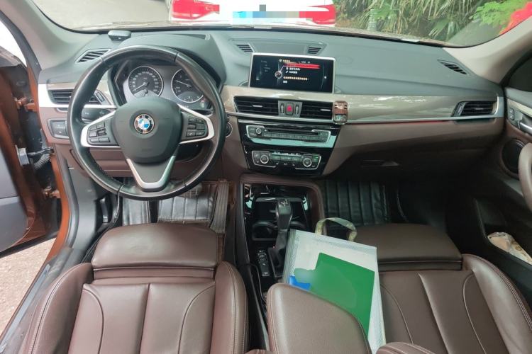 Used BMW X1 2018 xDrive20Li Luxury Model Center Console