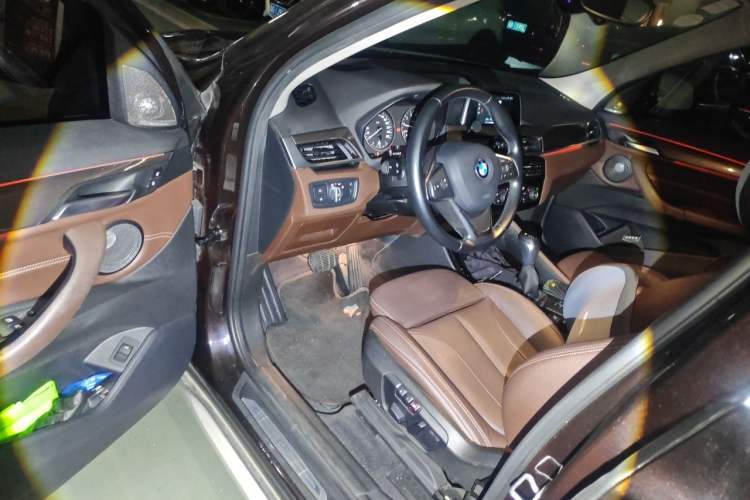 Used BMW X1 2018 xDrive20Li Luxury Edition Driver Seat
