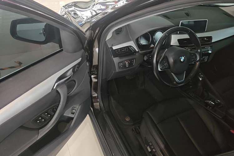 Used BMW X1 2018 sDrive20Li Leading Model Driver Seat