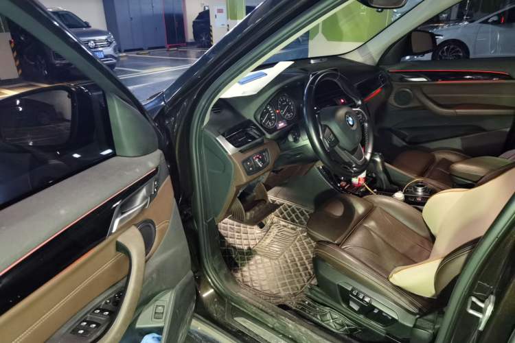 Used BMW X1 2018 xDrive20Li Luxury Edition Driver Seat