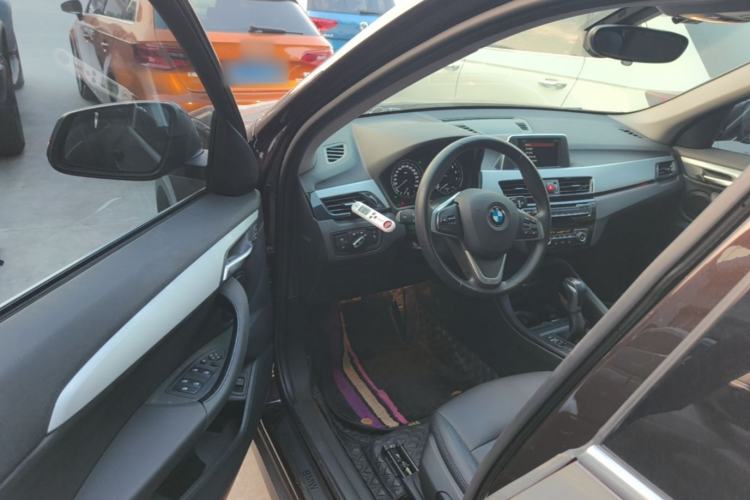 Used BMW X1 2018 sDrive20Li Leading Model Driver Seat