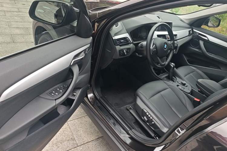 Used BMW X1 2018 sDrive20Li Leading Model Driver Seat